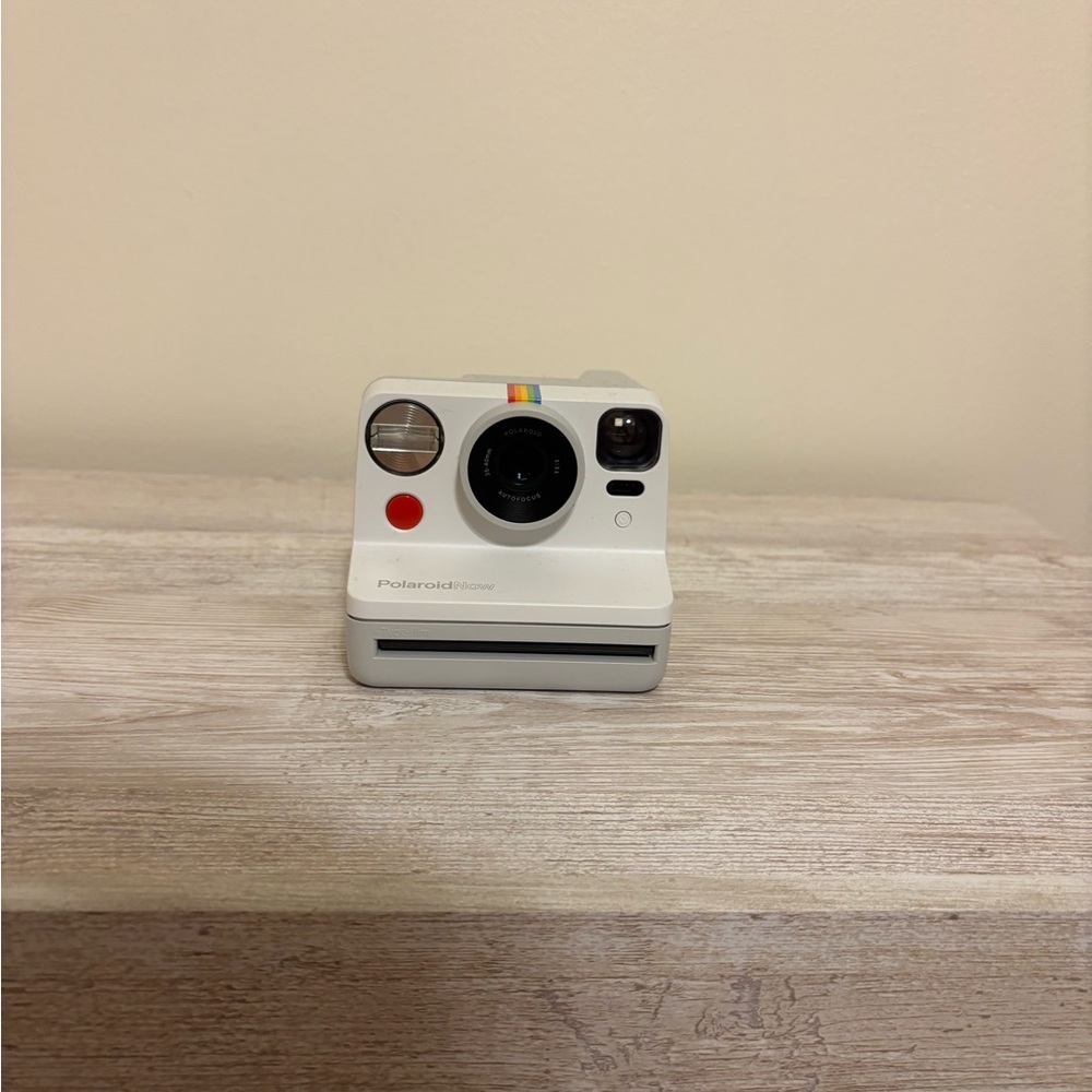 Polaroid Now Instant Camera - White
